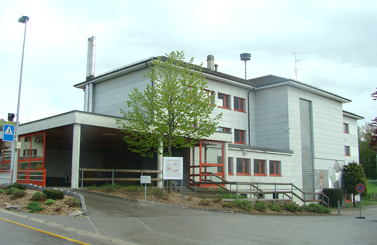 Bâtiment public construit par R. Emonet SA